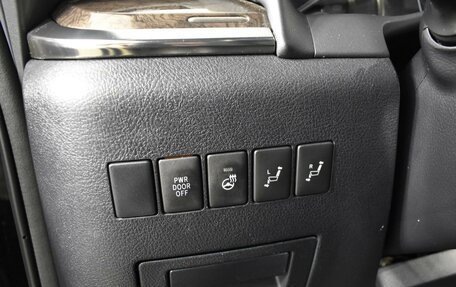 Toyota Alphard III, 2019 год, 3 989 900 рублей, 25 фотография