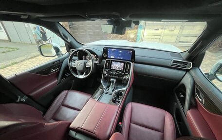 Lexus LX, 2022 год, 12 899 000 рублей, 20 фотография