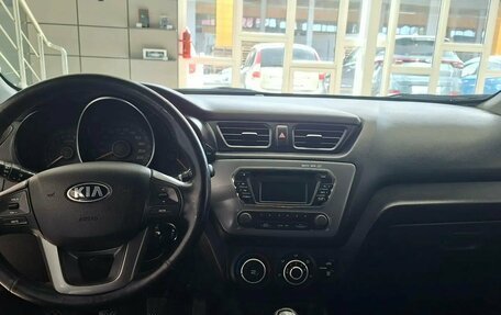 KIA Rio III рестайлинг, 2014 год, 788 000 рублей, 16 фотография