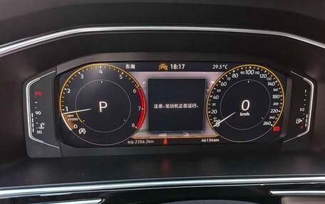 Volkswagen Tiguan II, 2023 год, 2 770 000 рублей, 14 фотография