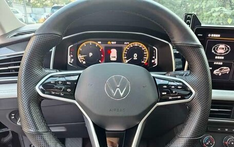 Volkswagen Tiguan II, 2023 год, 2 770 000 рублей, 15 фотография