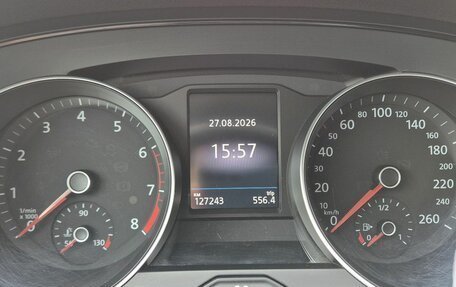 Volkswagen Passat B8 рестайлинг, 2017 год, 1 519 000 рублей, 13 фотография