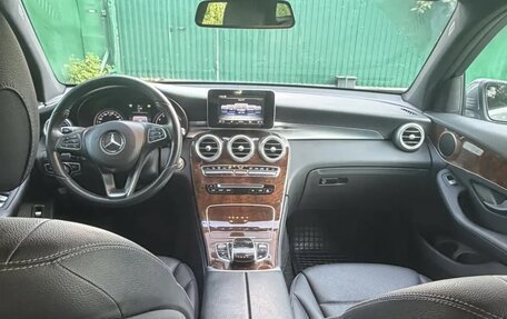 Mercedes-Benz GLC, 2016 год, 2 500 000 рублей, 14 фотография