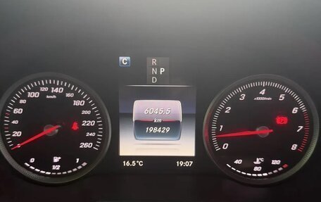 Mercedes-Benz GLC, 2016 год, 2 500 000 рублей, 17 фотография