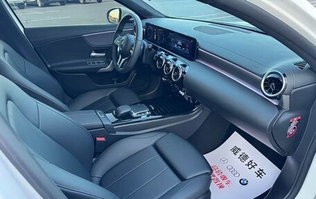 Mercedes-Benz A-Класс, 2022 год, 2 349 000 рублей, 13 фотография