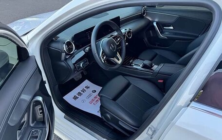 Mercedes-Benz A-Класс, 2022 год, 2 349 000 рублей, 9 фотография