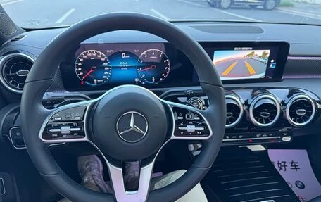 Mercedes-Benz A-Класс, 2022 год, 2 349 000 рублей, 16 фотография