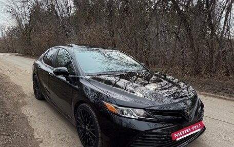 Toyota Camry, 2017 год, 2 200 000 рублей, 8 фотография