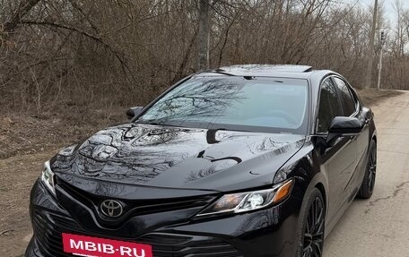 Toyota Camry, 2017 год, 2 200 000 рублей, 9 фотография