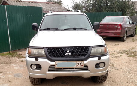 Mitsubishi Pajero Sport II рестайлинг, 2003 год, 380 000 рублей, 3 фотография