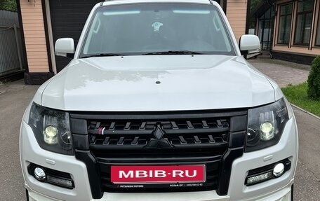 Mitsubishi Pajero IV, 2019 год, 4 000 000 рублей, 1 фотография