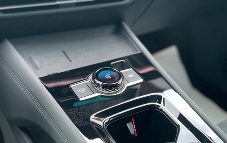 Volkswagen Tiguan, 2026 год, 4 895 000 рублей, 17 фотография
