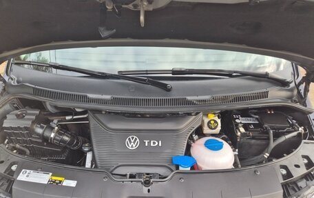 Volkswagen Multivan T6 рестайлинг, 2020 год, 7 150 000 рублей, 13 фотография