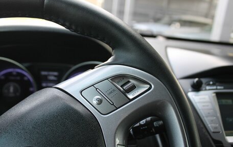 Hyundai ix35 I рестайлинг, 2011 год, 1 059 000 рублей, 13 фотография