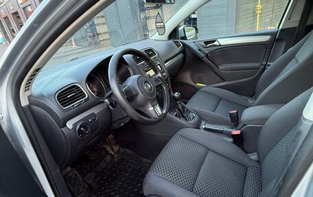 Volkswagen Golf VI, 2011 год, 600 000 рублей, 14 фотография
