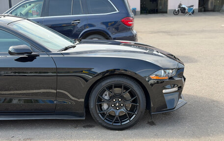 Ford Mustang VI рестайлинг, 2022 год, 4 200 000 рублей, 5 фотография