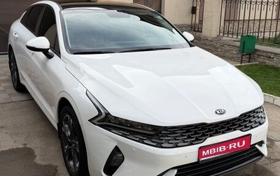 KIA K5, 2021 год, 2 300 000 рублей, 1 фотография