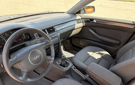 Audi A6, 2001 год, 800 000 рублей, 10 фотография