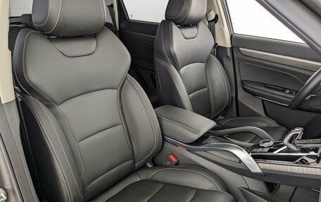 Geely Atlas, 2024 год, 2 415 000 рублей, 24 фотография
