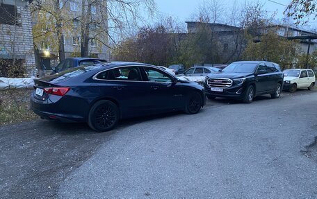 Chevrolet Malibu IX, 2017 год, 1 320 000 рублей, 4 фотография