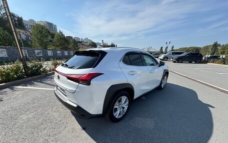 Lexus UX I, 2021 год, 3 200 000 рублей, 4 фотография