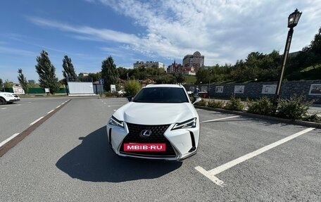 Lexus UX I, 2021 год, 3 200 000 рублей, 10 фотография
