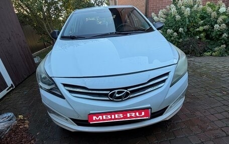 Hyundai Solaris II рестайлинг, 2014 год, 795 000 рублей, 1 фотография