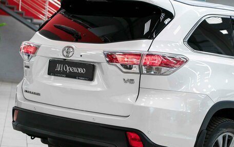 Toyota Highlander III, 2015 год, 2 490 000 рублей, 14 фотография