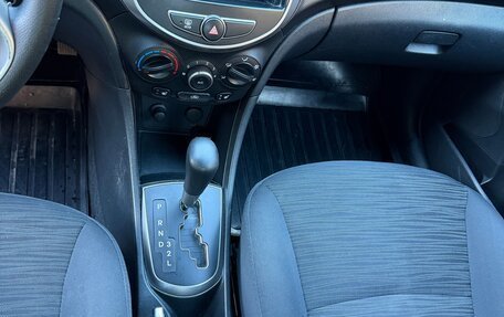 Hyundai Solaris II рестайлинг, 2014 год, 795 000 рублей, 7 фотография