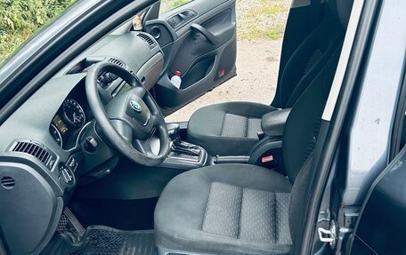 Skoda Octavia, 2010 год, 650 000 рублей, 10 фотография
