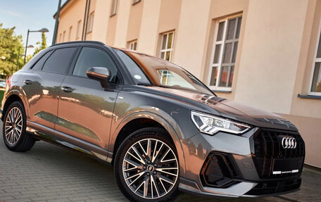 Audi Q3, 2023 год, 3 210 000 рублей, 4 фотография