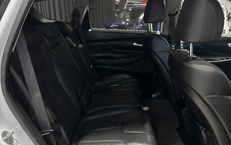 Hyundai Santa Fe IV, 2019 год, 2 990 000 рублей, 15 фотография