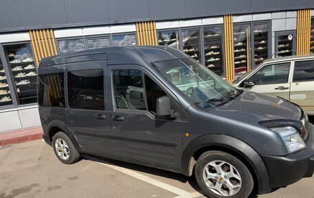 Ford Tourneo Connect I, 2006 год, 650 000 рублей, 2 фотография