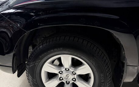 Toyota Land Cruiser Prado 150 рестайлинг 2, 2015 год, 3 800 000 рублей, 7 фотография