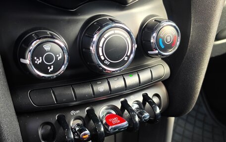 MINI Hatch, 2020 год, 1 550 000 рублей, 10 фотография