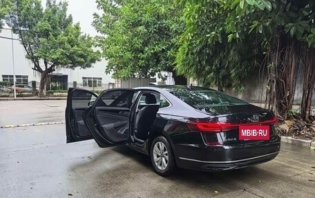 Volkswagen Passat B8 рестайлинг, 2023 год, 2 300 000 рублей, 7 фотография