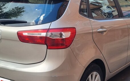 KIA Rio III рестайлинг, 2013 год, 670 000 рублей, 10 фотография