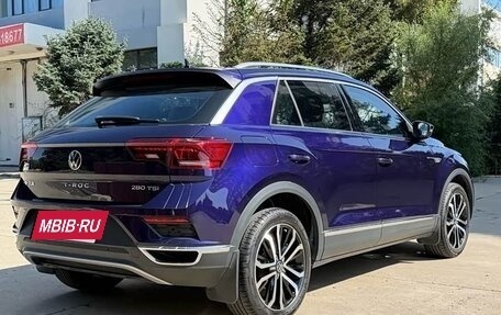 Volkswagen T-Roc I, 2021 год, 1 555 777 рублей, 11 фотография