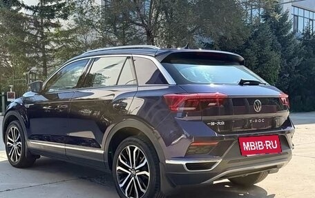 Volkswagen T-Roc I, 2021 год, 1 555 777 рублей, 4 фотография
