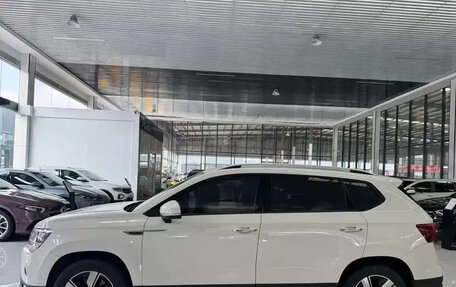 Volkswagen Tharu, 2022 год, 1 950 000 рублей, 3 фотография
