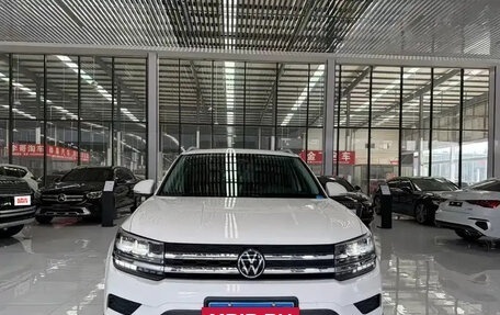 Volkswagen Tharu, 2022 год, 1 950 000 рублей, 2 фотография