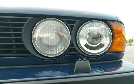 BMW 5 серия, 1994 год, 1 850 000 рублей, 24 фотография