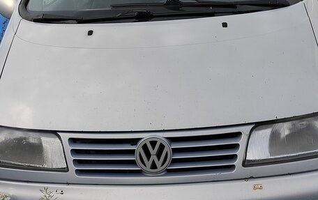 Volkswagen Sharan I рестайлинг, 1996 год, 320 000 рублей, 1 фотография