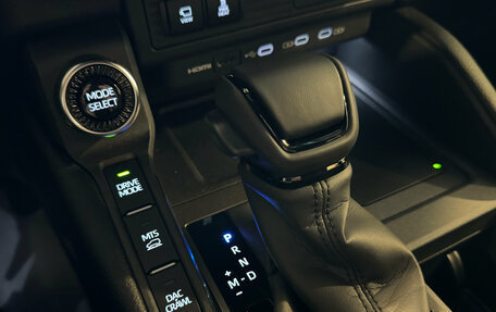 Toyota Land Cruiser Prado, 2025 год, 11 800 000 рублей, 29 фотография