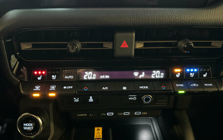 Toyota Land Cruiser Prado, 2025 год, 11 800 000 рублей, 28 фотография