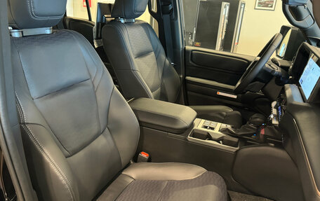 Toyota Land Cruiser Prado, 2025 год, 11 800 000 рублей, 24 фотография