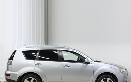 Mitsubishi Outlander III рестайлинг 3, 2010 год, 1 180 000 рублей, 4 фотография