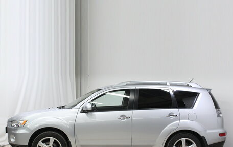 Mitsubishi Outlander III рестайлинг 3, 2010 год, 1 180 000 рублей, 8 фотография