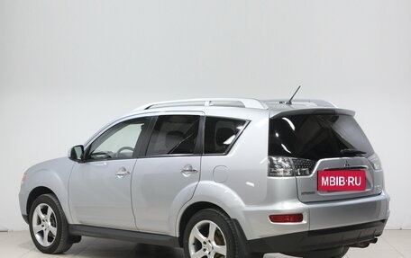 Mitsubishi Outlander III рестайлинг 3, 2010 год, 1 180 000 рублей, 7 фотография