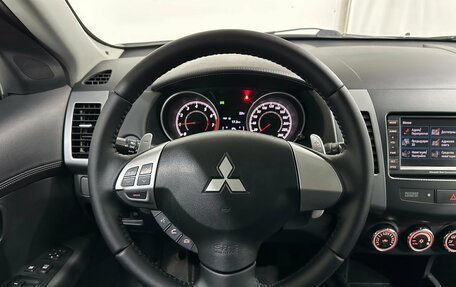 Mitsubishi Outlander III рестайлинг 3, 2010 год, 1 180 000 рублей, 17 фотография